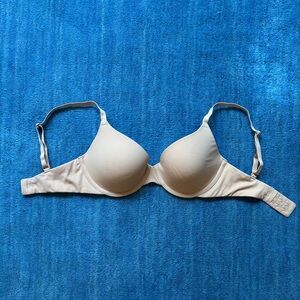 SKIMS Fits Everybody T-Shirt Bra - Clay Color - 30D - WASHED 1X